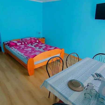 ホームステイ Goscinne Odargowo